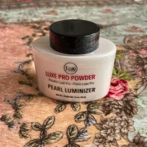 J.CAT Beauty|Luxe Pro Powder| Pearl Luminizer|Brand new